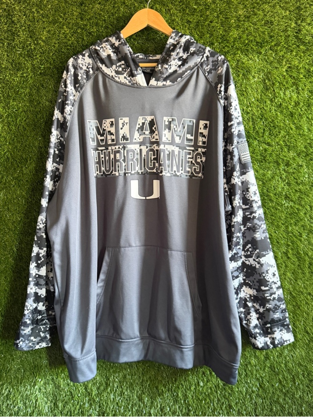 4X Miami Hurricanes Digital Camo Hooded Pullover Sweater Colosseum Miami